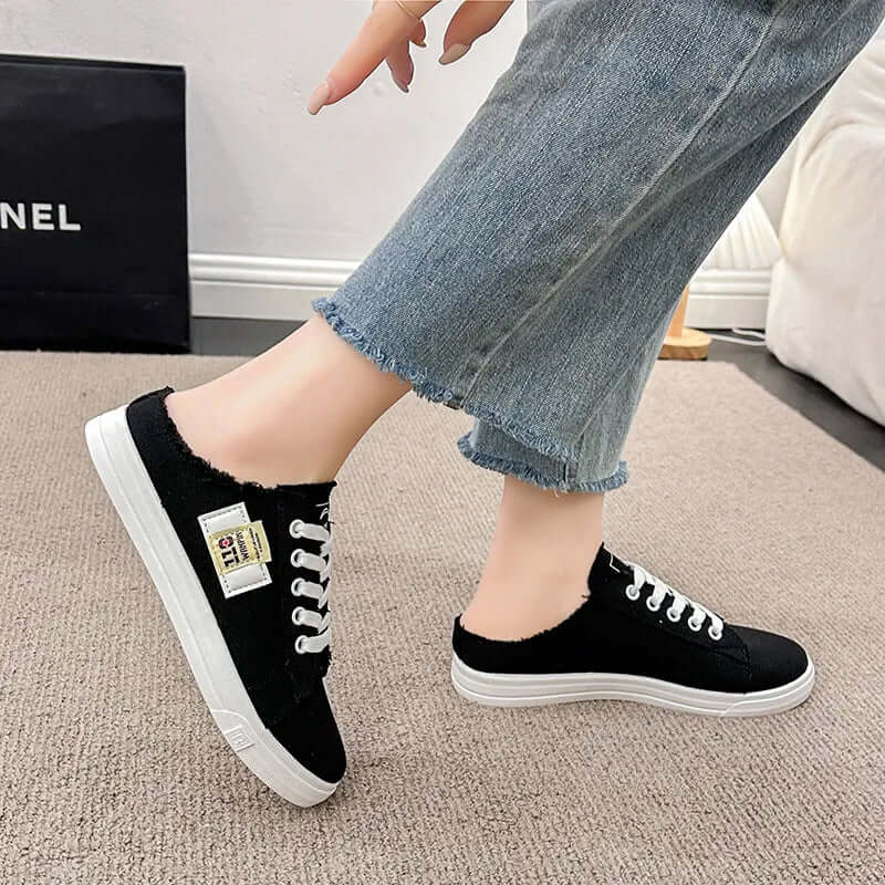 Hip Fashion Unisex Sneakers - Frayed Hem Lace Up Canvas - SO COOL ! 😎