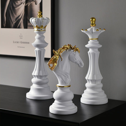 Giftable Chic Resin Chess Ornaments - Wine Cabinet Chess Pieces Home Decor 👑 🎁