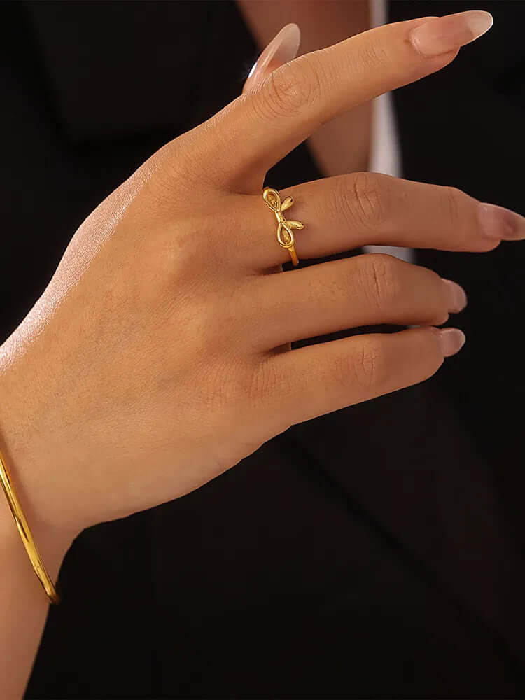 Women and Girls Cute Bow Ring 🎀 Stainless Steel Ins Style Jewelry