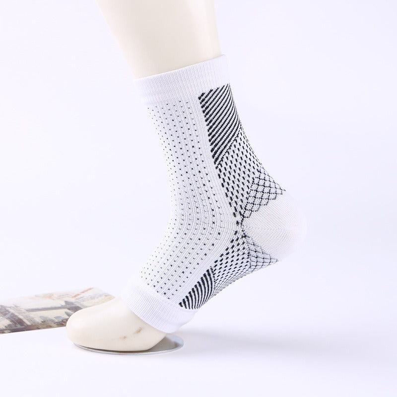 Sporty Unisex Nylon Compression Socks for Ankle Protection, Single Pair 🧦