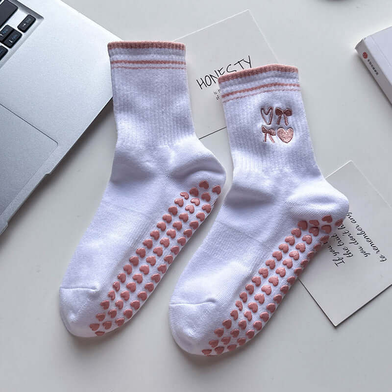 Hip Fun Graphics White Cotton Yoga Socks 🧘‍♀️🧦 for Women