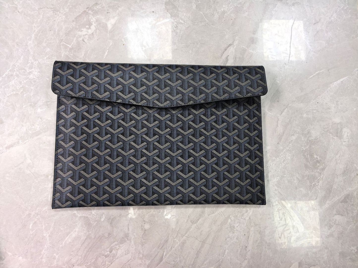 Geometric Pattern Laptop Bag - Lightweight Portable Notebook Bag 13 inch Capacity Unisex Colors