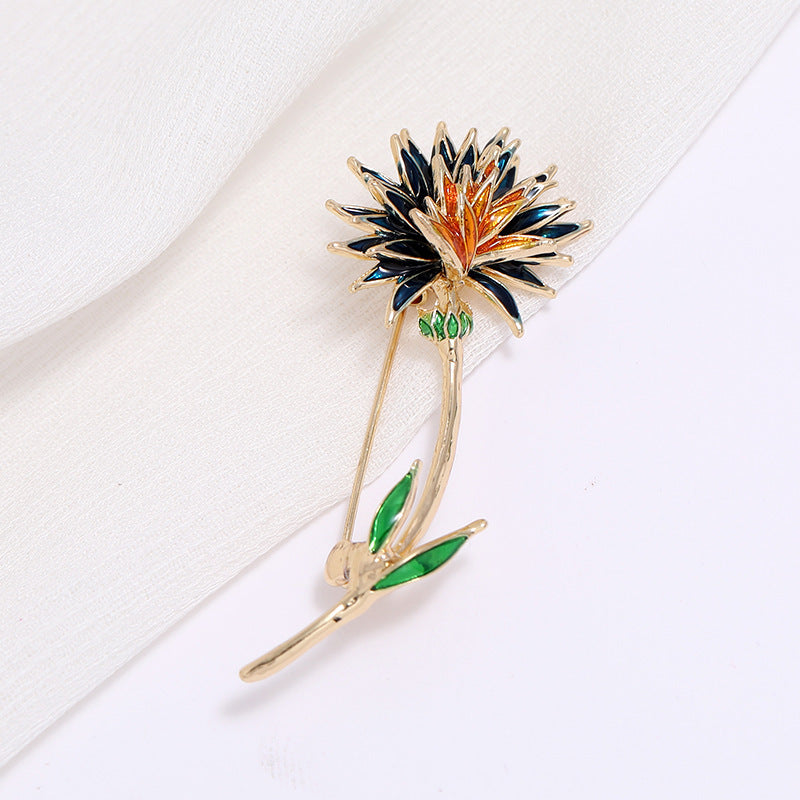 Beautiful Artistic Brooch - Vintage Alloy Pin, Simple Versatile Flower Lapel Accessory 🌹