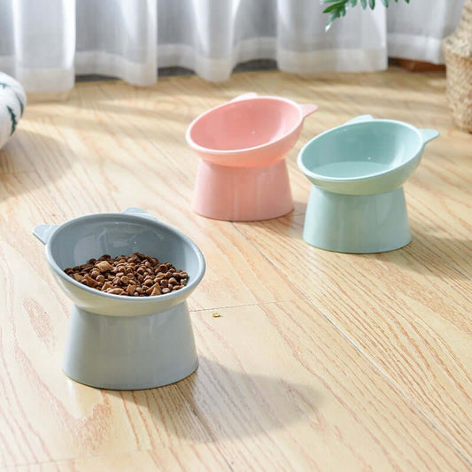 Smart Design Elevated Pet Feeding Bowl with Tilted Neck Protection, Anti-Tip Plastic Bowl Food & Water 🦮🐈