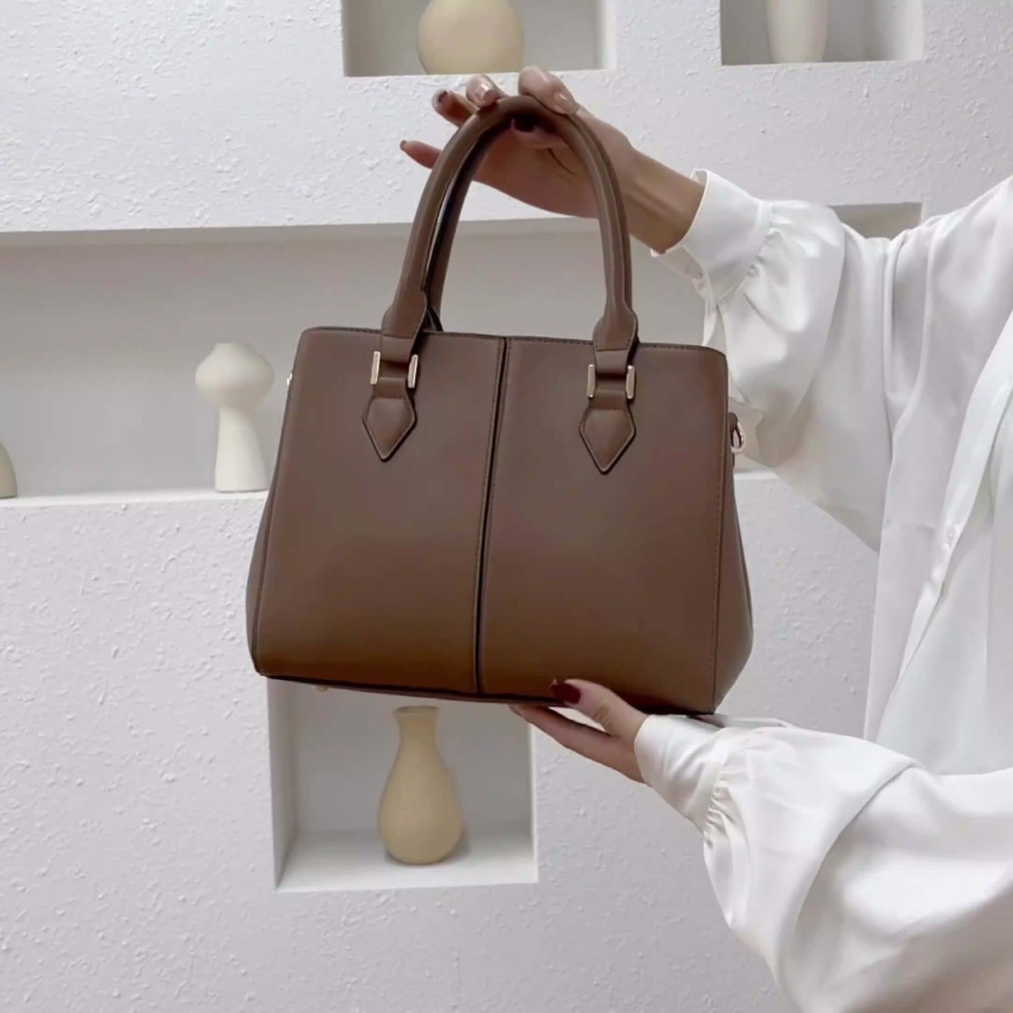 Women's Classic Arm & Handbag - Versatile Durable PU Leather, with Scarf Option Available 👜