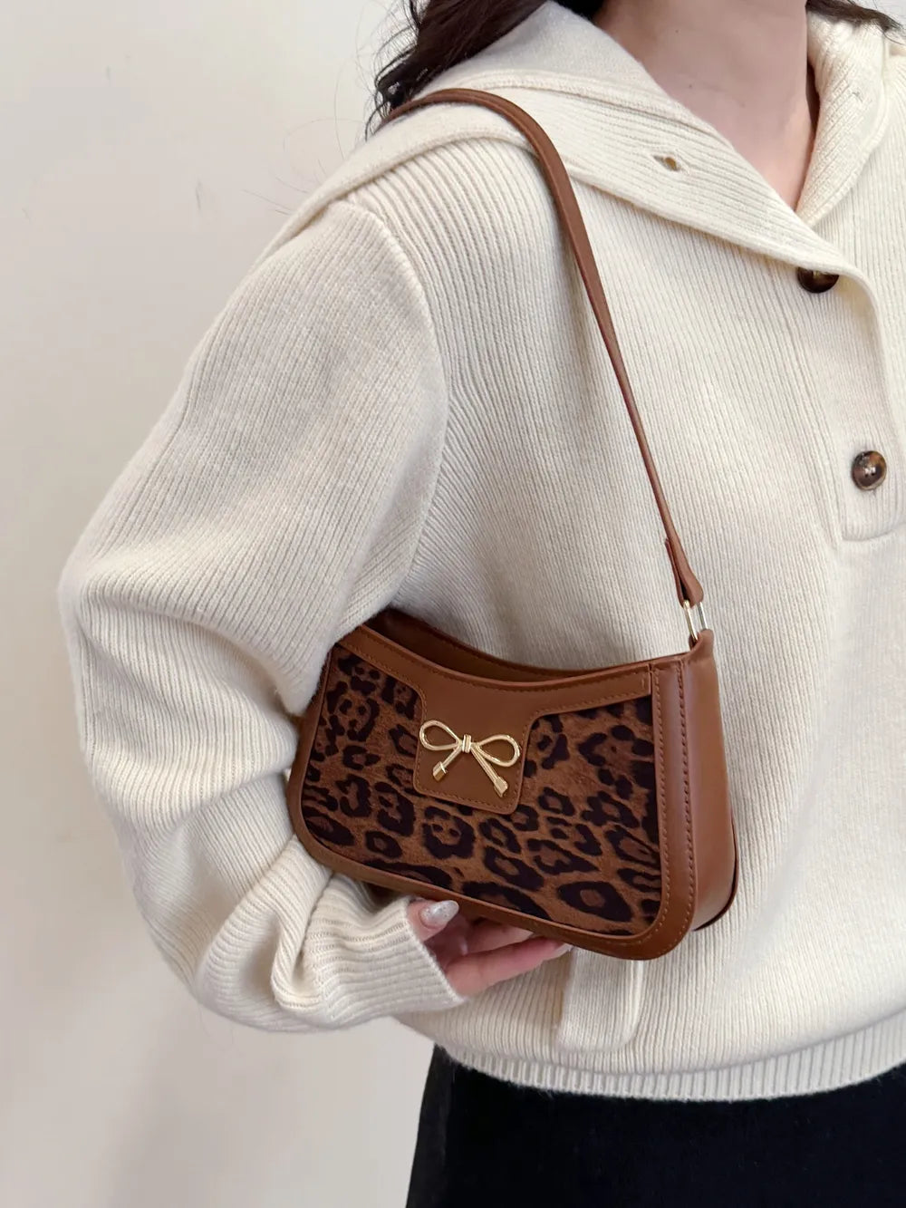 Chic Petite Leopard Print PU Leather Shoulder Handbag with Cute Bow 🤩