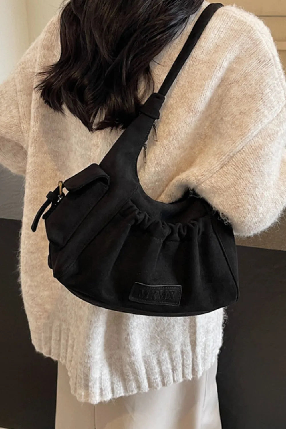 Women's Fashion Premium Ruched Suede Zipper Handbag in Four Gorgeous Trending Colors 🤩
