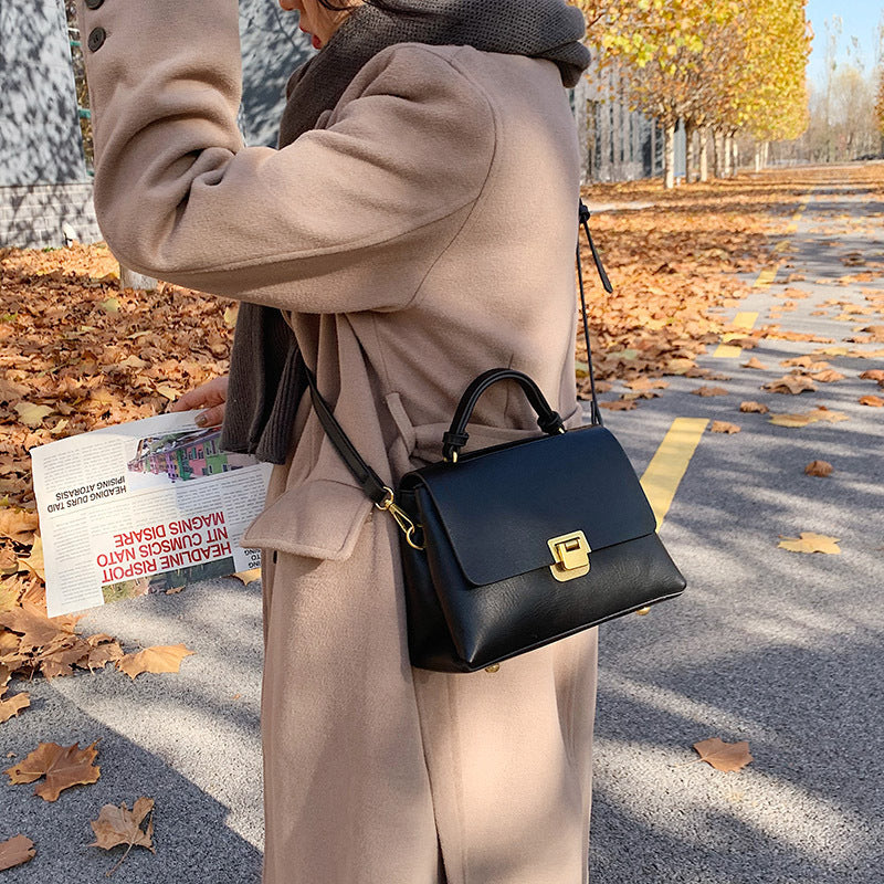 Women's Petite Single-Shoulder Crossbody Handbag 👜 Lovely Small Square Bag in Four Color Options