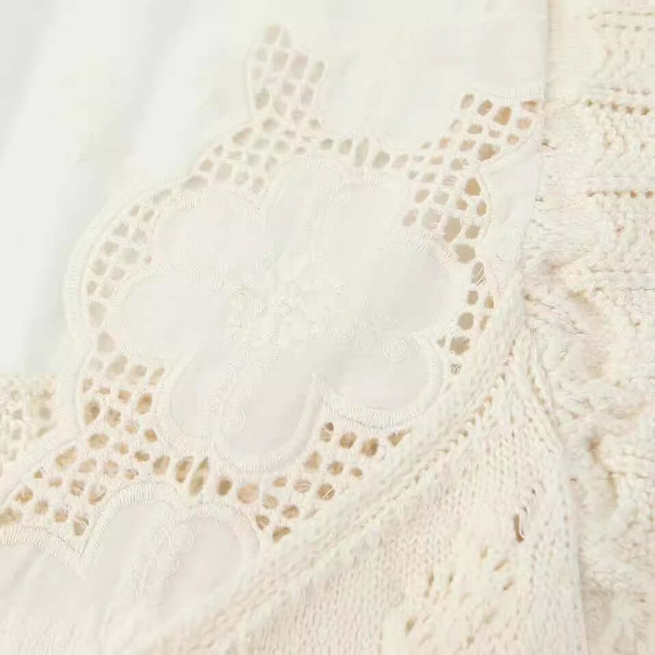 Women's Gorgeous Chic Casual Top - Breathable Decorative Stitch Temperament V-neck Flying Sleeves
