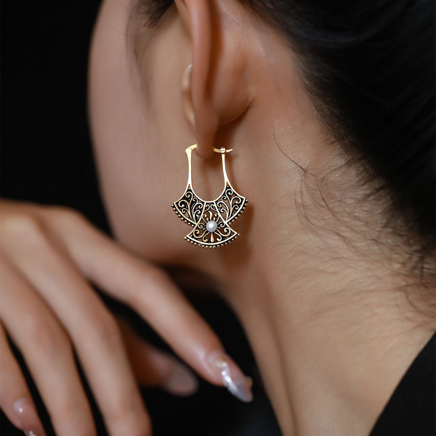 Chic Gold Phoenix Tail Earrings for Women - Copper Geometric Styling