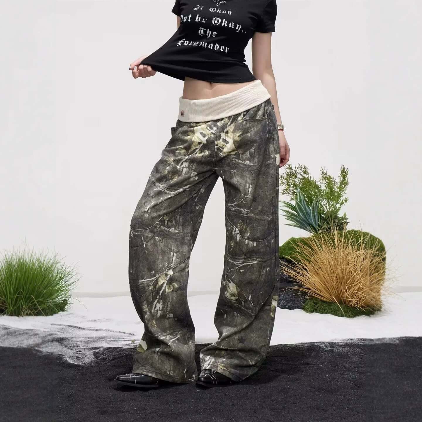 Sexy & Popular Ribbed Waistband Leaf Camouflage Wide-Leg Jeans for Women