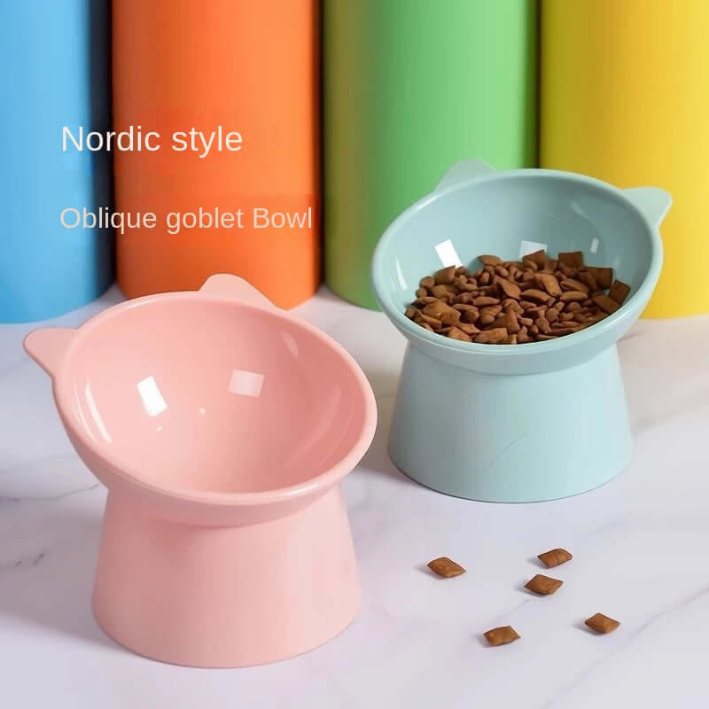 Smart Design Elevated Pet Feeding Bowl with Tilted Neck Protection, Anti-Tip Plastic Bowl Food & Water 🦮🐈