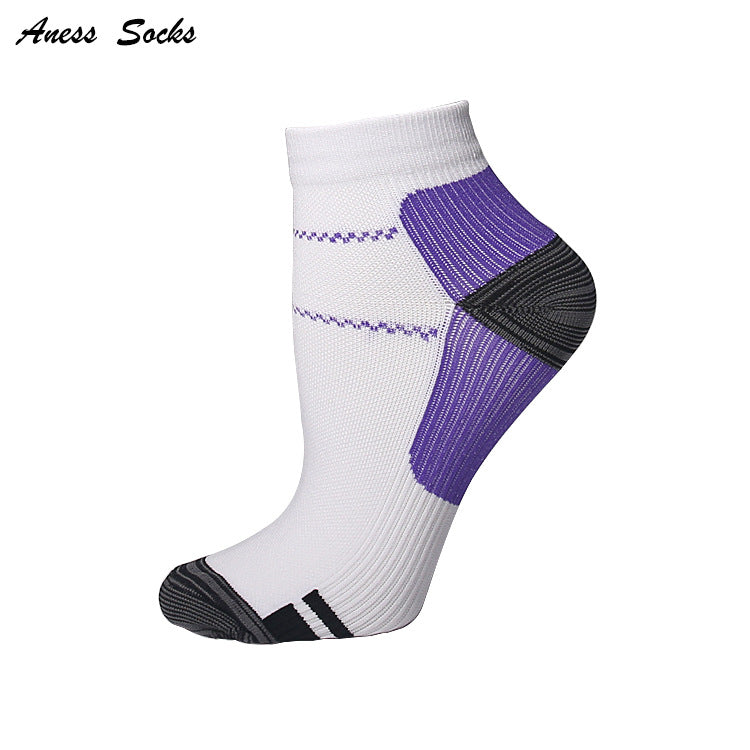 Sporty Unisex Compression Socks - Quick-Drying Antibacterial Durable Comfort 🧦