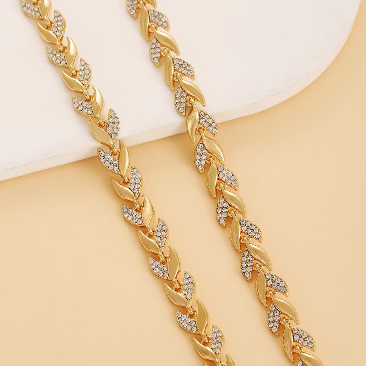 Luxury Leaf Design Rhinestone 2pc. Matching Bracelet and Necklace SET in Gorgeous Rose Gold, Gold, & Silver