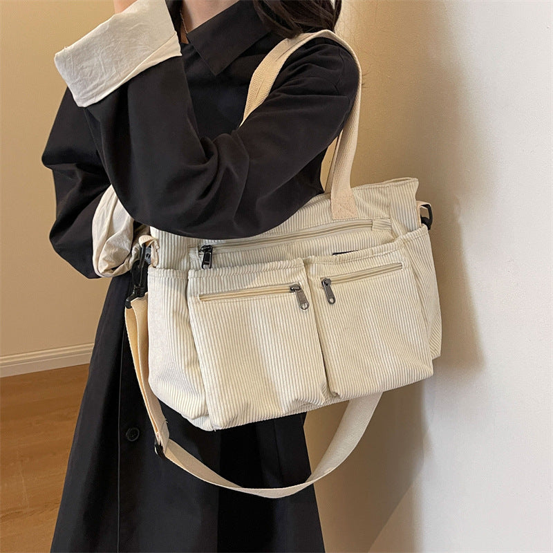 Gorgeous Velvet Large Capacity Crossbody Bag in 4 Color Options 👜