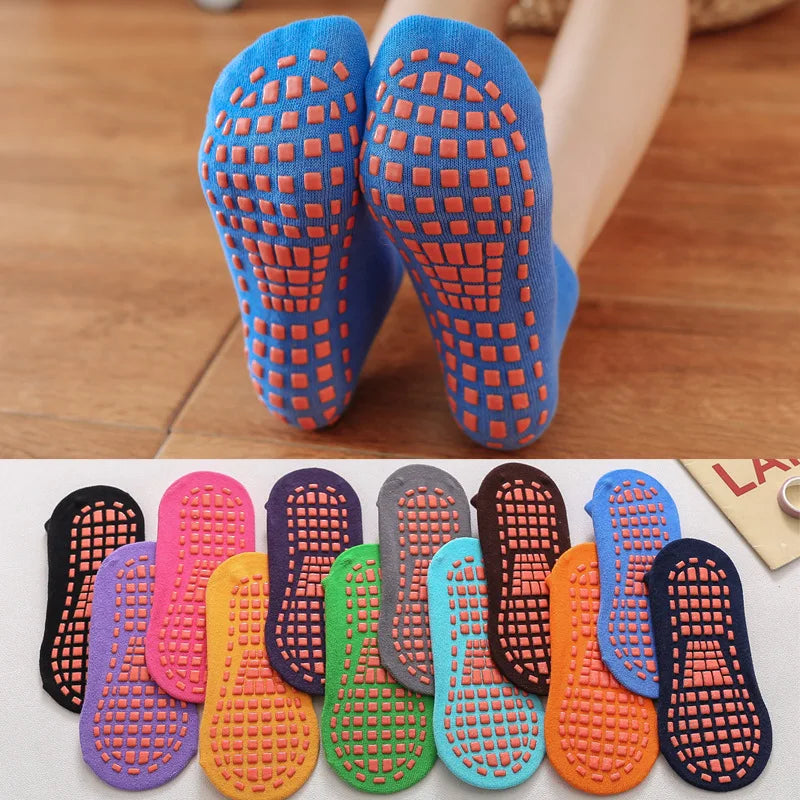 Colorful 5 PAIR PACK Unisex Anti-skid Floor Socks - Sporty Snazzy Trendy Comfort ! 🌈🧦