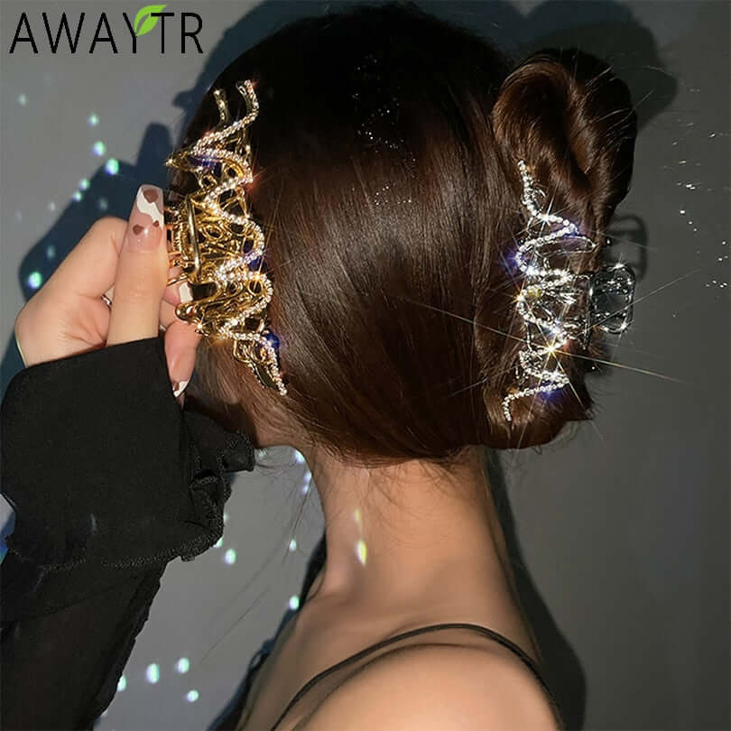 ヘアクロークラブクリスタルパールクリップ