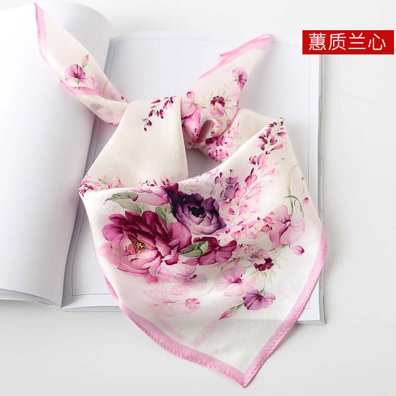 2020 new print small square towel female spring and autumn decoration silk small square towel multi-purpose silk scarf beach towel