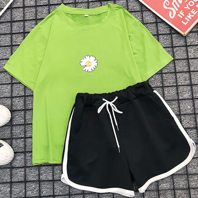 Shorts female summer suit two sets of foreign air 2020 new loose thin thin casual port flavor fashion suit tide