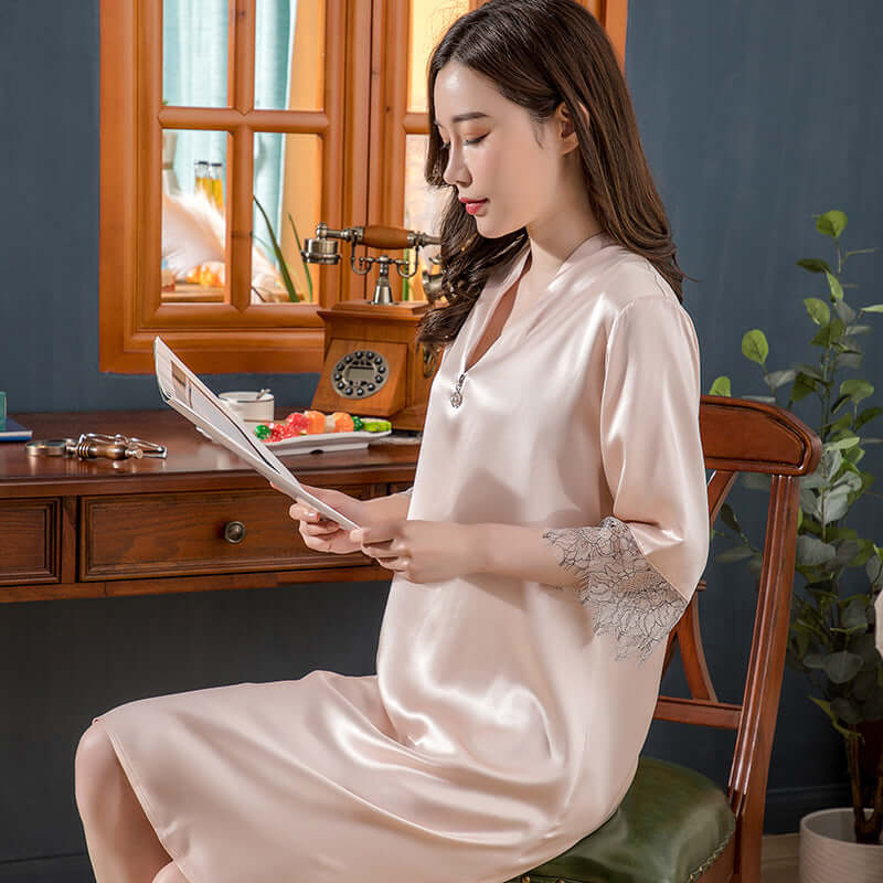 2020 new spring summer pajamas female summer silk V-collar flower side silk night sleeping skirt home service one generation