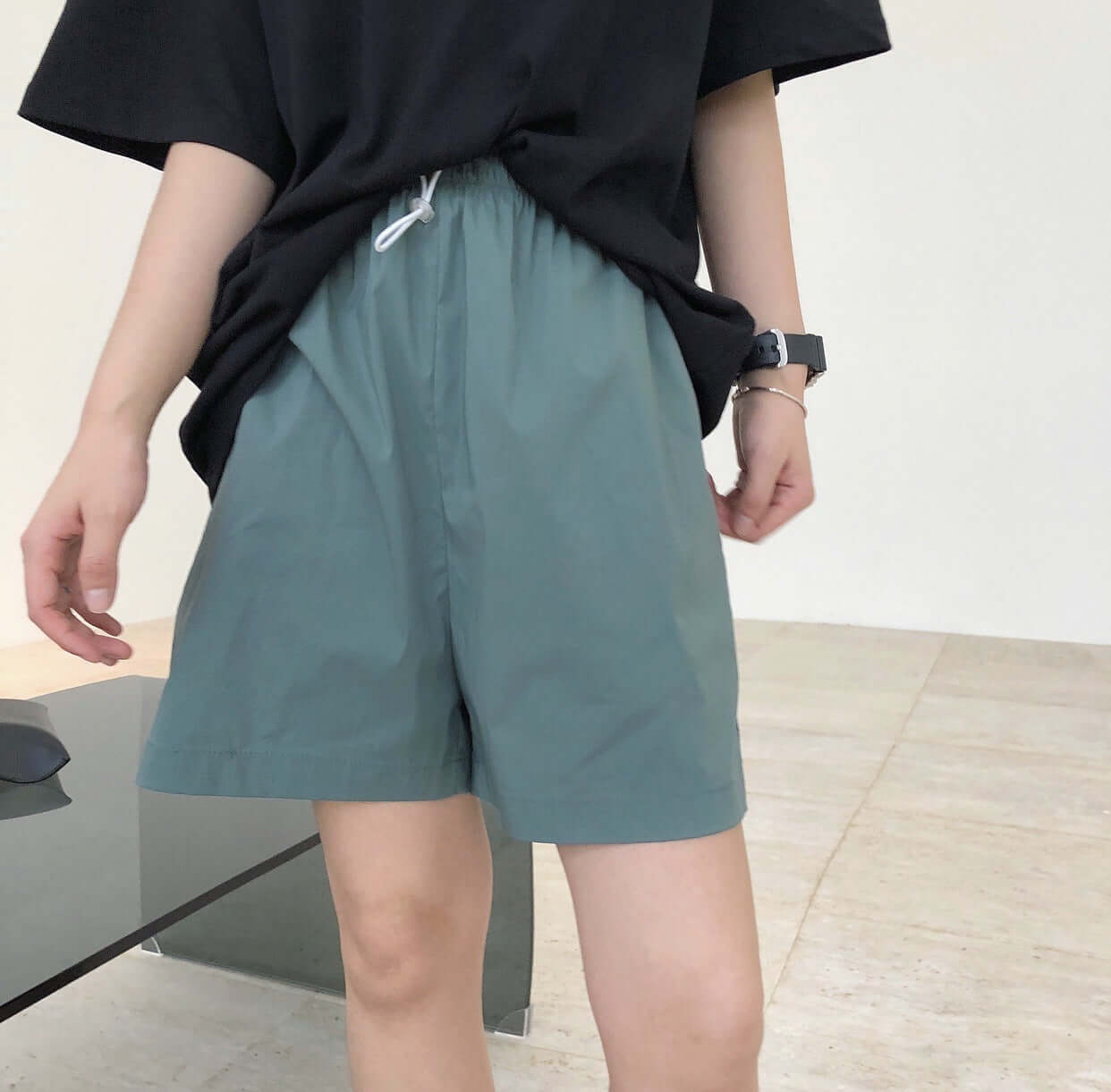 Summer new minimalist sports wind pine tight waist wide leg casual shorts loose slim fashion cool hot pants female