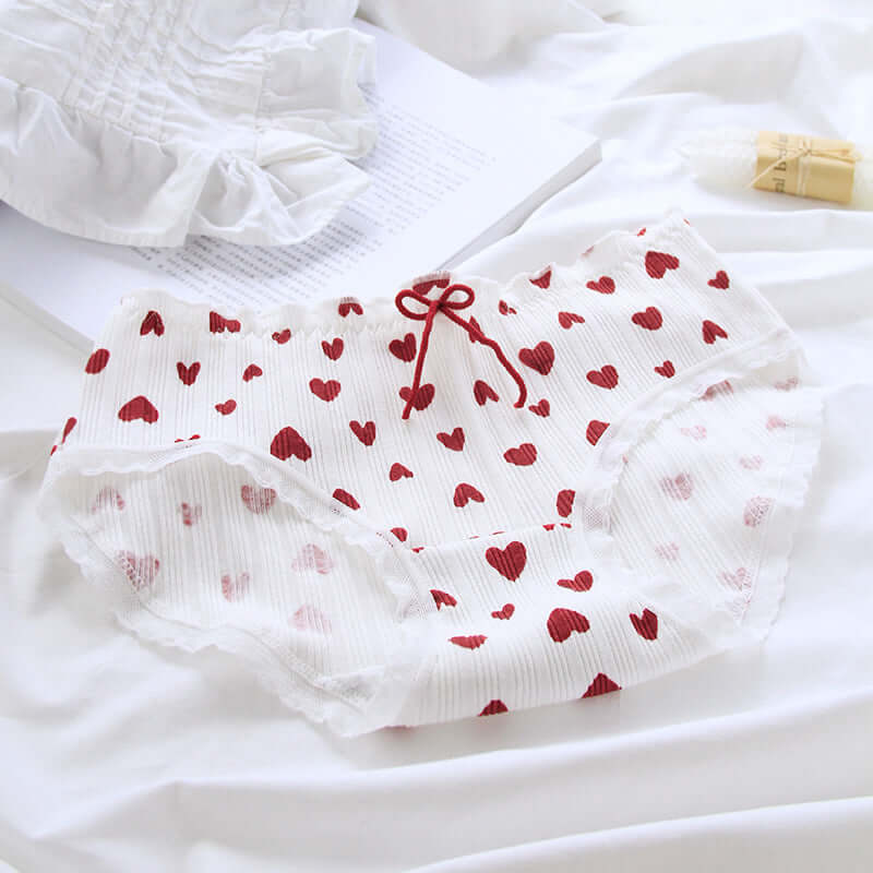 Love Strawberry Big Red Wooden Ear Tengu Pants Pure Cotton Mid Medium Waist Delta Ms. Panties Wholesale 2801