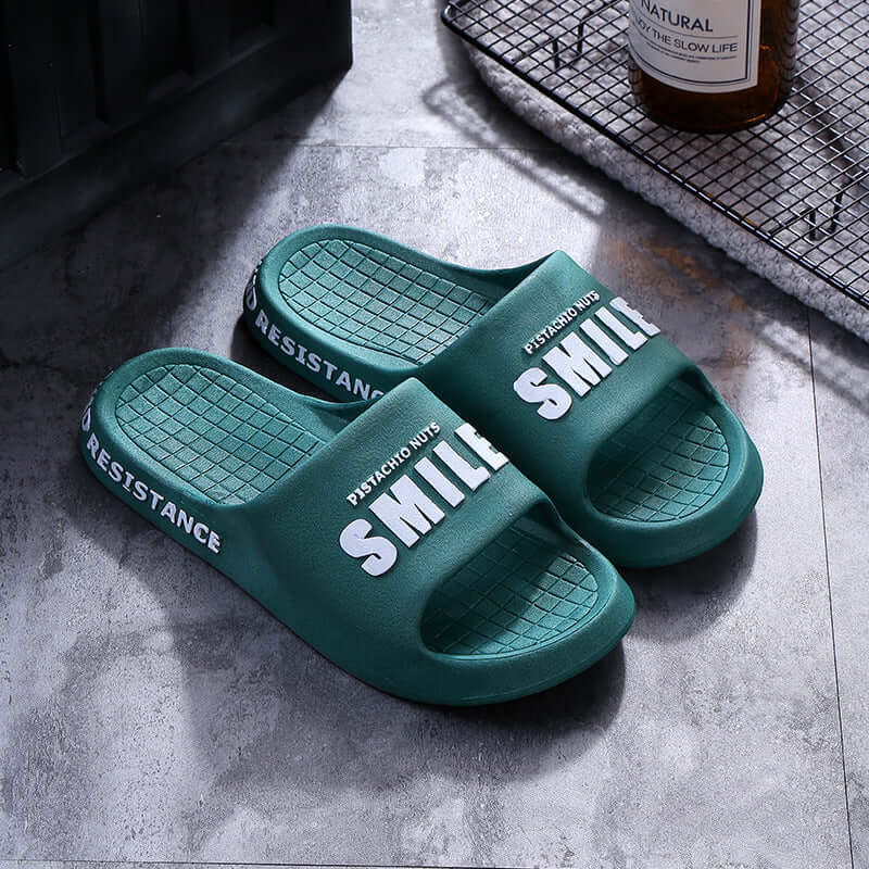 2021 new trend slippers men and women summer fashion Korean version wearing beach cool flipple shoes couple room inside and outside slippers female