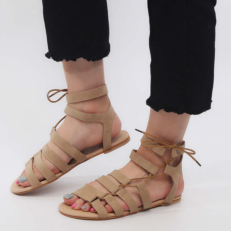 Wish independent station new 2020 summer European and American foreign trade new flat-bottomed Roman plus size 43 size female sandals in stock