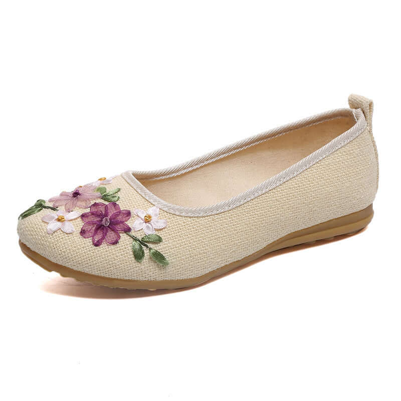 Handmade old Beijing cloth shoes national wind embroidery shoes flat linen women single shoes ancient wind day ladies factory direct supply