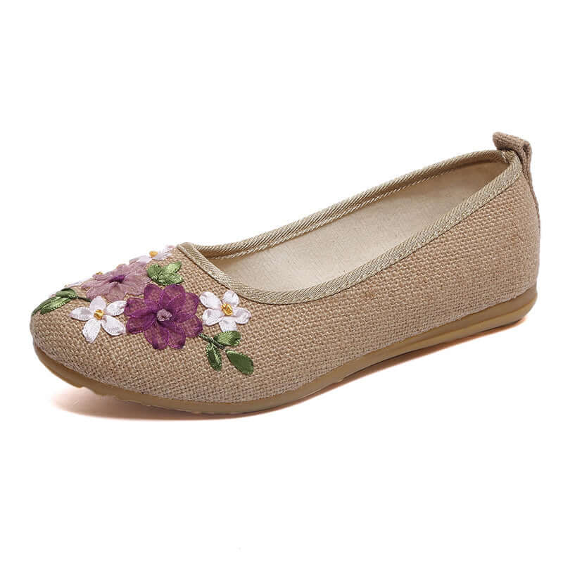 Handmade old Beijing cloth shoes national wind embroidery shoes flat linen women single shoes ancient wind day ladies factory direct supply