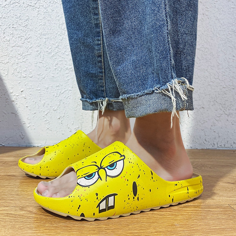 2022 New Summer House Cartoon Men Slippers Women Flip Flops Thick Slides Fashion Printed Couples Platform Shoes outdoor sandals