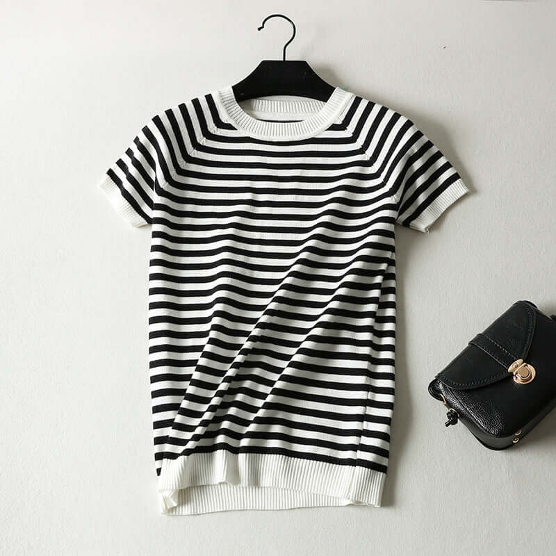 Wholesale Korean version of the striped slim short sleeve sweater recommended thin T-shirt student pullover bottoming shirt context female