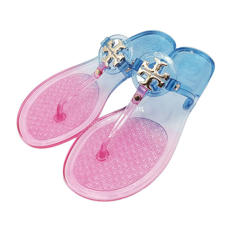 2022 Summer New Style Beach Sandals And Slippers With Toe Metal Buckle Crystal Jelly Fashion Designer Woman Flip Flops Slipper