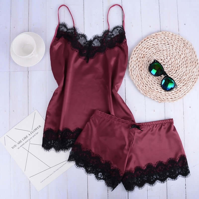 Sexy Alluring Lace Sleepwear 2 pc Set: Sleeveless Great Giftable