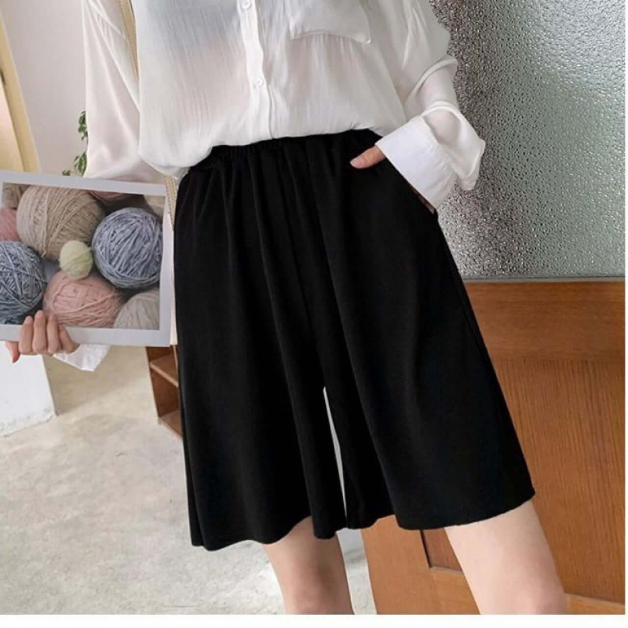 Spot new 2020 summer OL temperament women's five-point shorts high waist casual pants agent to join