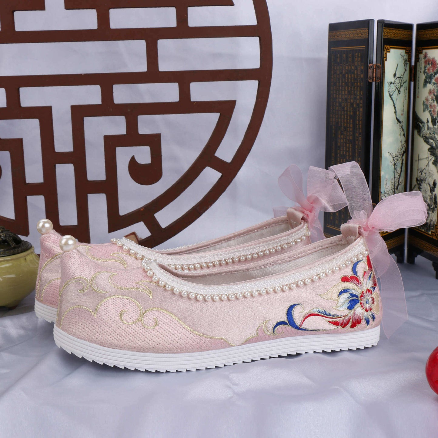 2021 Summer Embroidered Shoes Female Hanfu Shoes Old Strike Mingzi with Put Floor Soft Soft Old Beijing Wire Shoes