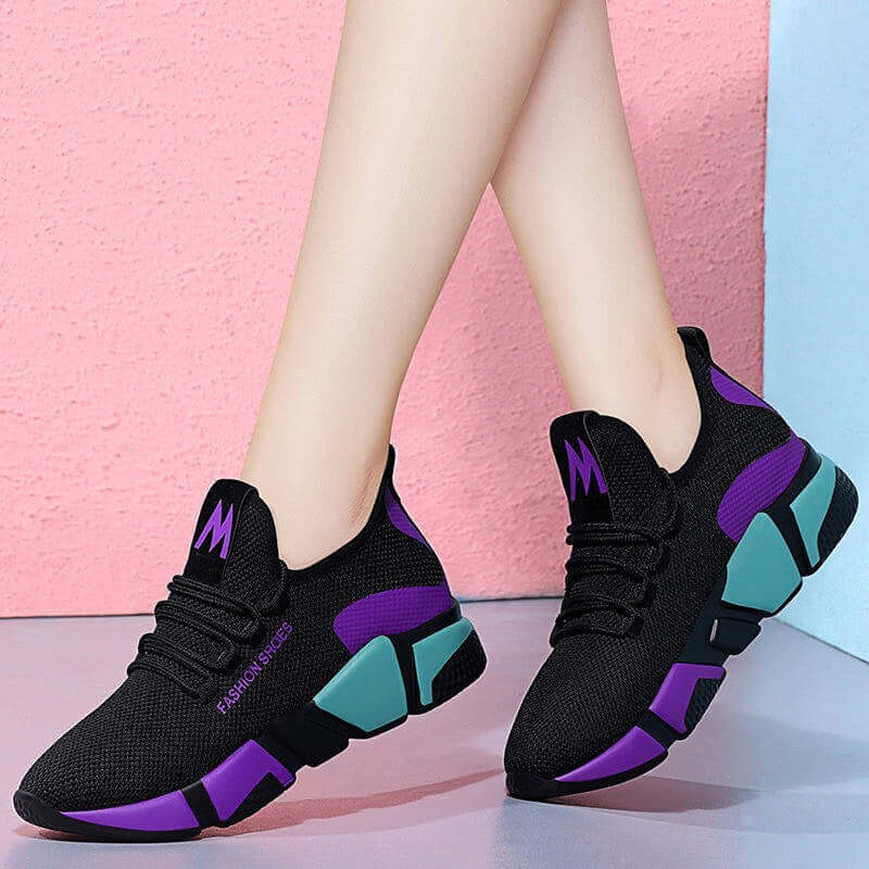 Old Beijing cloth shoes women's black shoes casual sports breathable flying weaving shoes, sports shoes, manufacturers wholesale generation