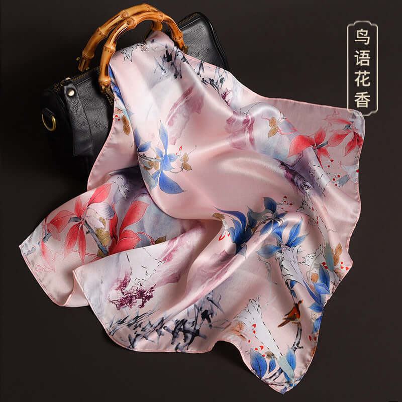 2020 new print small square towel female spring and autumn decoration silk small square towel multi-purpose silk scarf beach towel