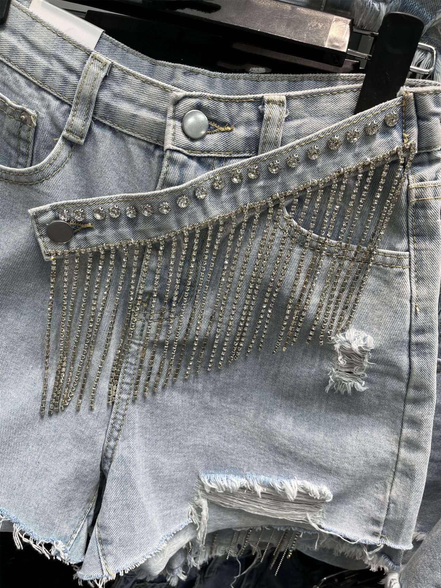 Denim shorts women's 2022 summer new European station loose and thin hole rhinestone tassel a-line wide-leg hot pants