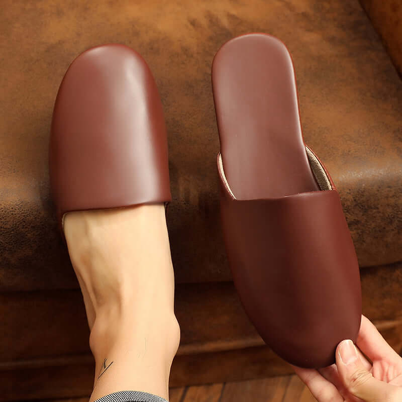 New spring and autumn Japanese leather slippers indoor home non-slip home floor couple men and women bag head sandals