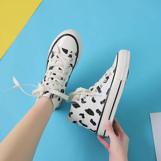 Spring new canvas shoes fashion Korean high-top lace-up female students casual trendy black and white cow pattern sneakers