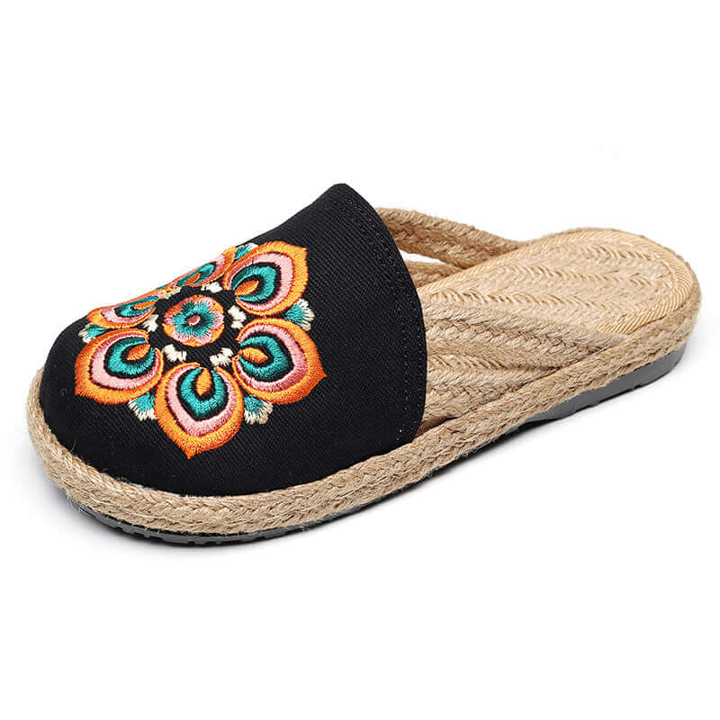 2021 creative garden retro national wind embroidery slippers female multi-color soft and comfortable bag head sandals