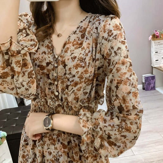 Cross chiffon dress 2021 summer new long sleeve v brings waist to thin retro temperament long skirt tide