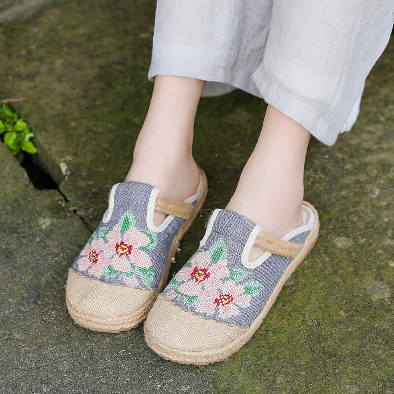 New summer cotton linen women's national wind embroidery shoes lazy people a foot fisherman shoes i half bag head cool slippers