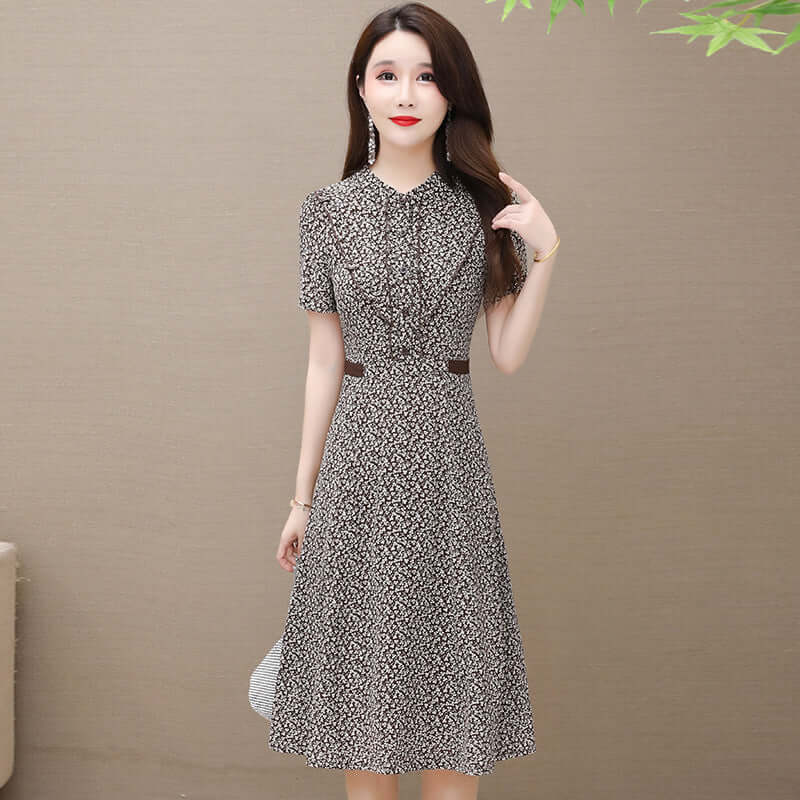 Hepburn wind chiffon small mother Middle-aged large size women's blouse dress 2021 summer new female short sleeve