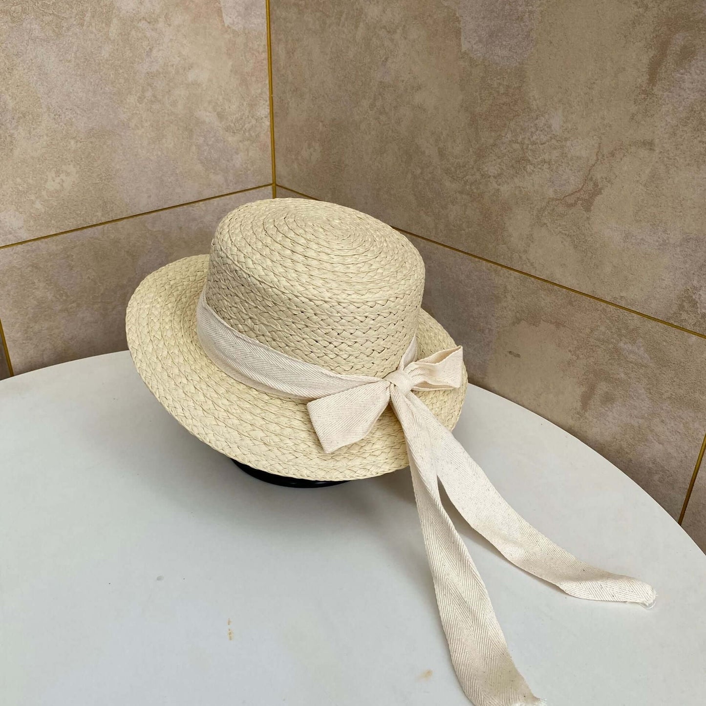 Sun hats female playing sand beach sunscreen sunshade hat small fresh bow flat topping walking travel beach hat