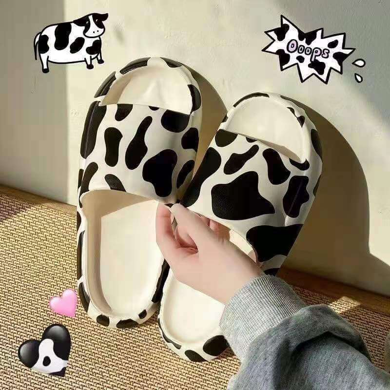 Cute cow slippers female summer Korean version ins tide stepping on shit feeling home with bath sandals outside wear wholesale