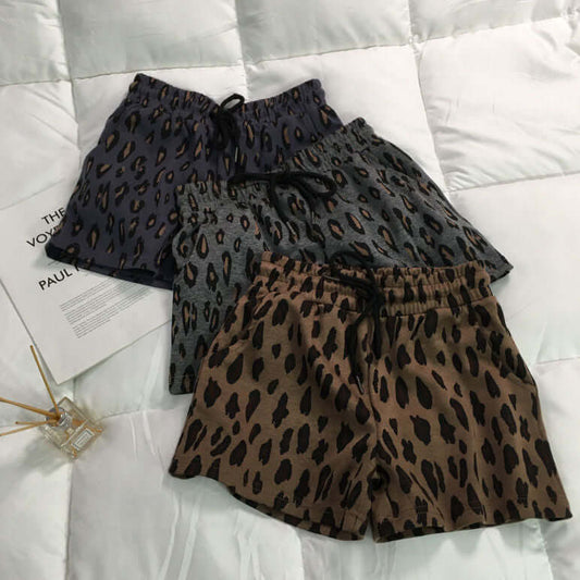 Leopard print shorts, casual pants, women's outdoor wear, Korean version, spring and summer, loose, all-match, high waist, thin, elastic waist, wide leg pants, hot pants