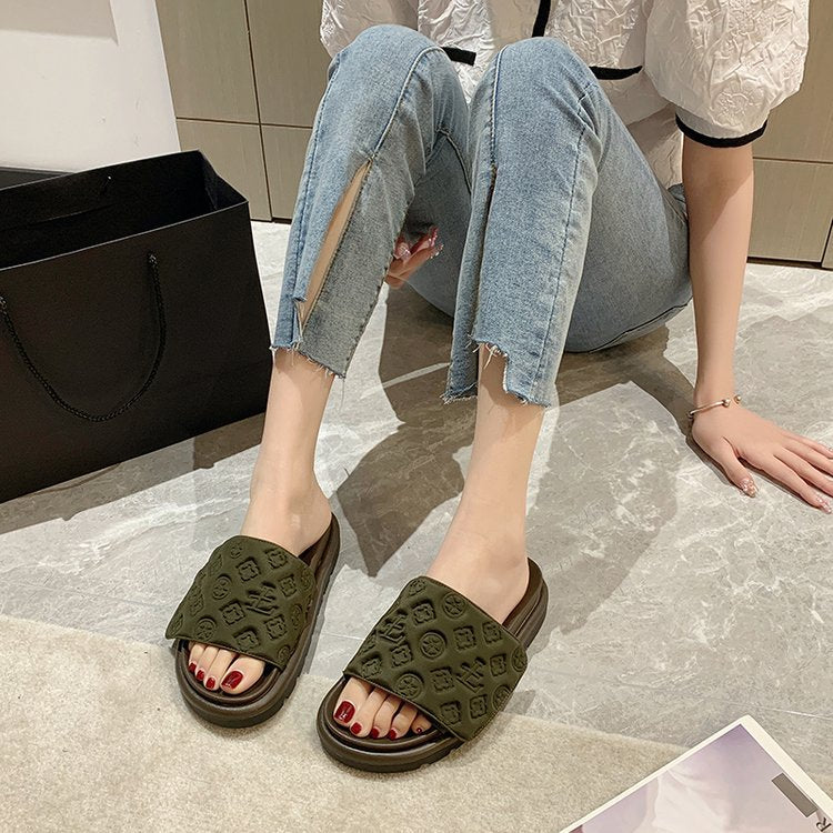 Presbyopia three-dimensional embossed slippers women's summer 2022 new summer Velcro thick bottom printing lazy word sandals and slippers
