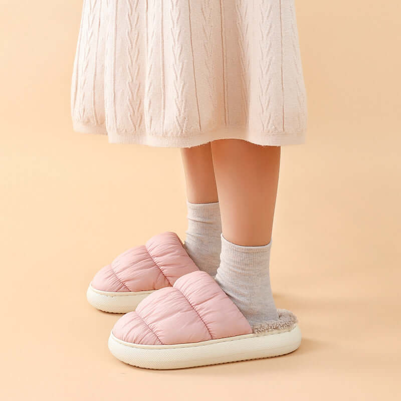 Down cloth cotton slippers female autumn and winter new home indoor cloud plush flip shoes home couple warm slippers